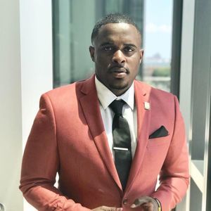 Meet your Posher, Eric